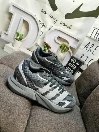Adidas Gray White Mesh-and-Synthetic Upper Three-Stripe Side Panel Lifestyle Sneakers 9