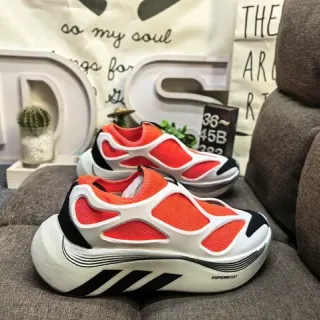 Adidas Hyperboost Orange White بدون أحزمة انزلاقية أسلوب قفص علوية أحذية أسلوب حياة
