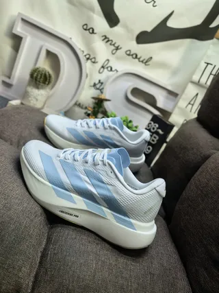 Adidas Lightstrike Pro White Blue Engineered Mesh Upper Sculpted Foam Midsole Running Shoes 7