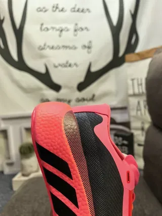 Adidas Tênis Lifestyle com Upper de Knit Rosa Preto, Sola Intermediária Esculpida 3