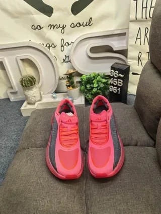 Adidas Tênis Lifestyle com Upper de Knit Rosa Preto, Sola Intermediária Esculpida 10