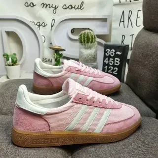 Adidas Zapatillas Lifestyle con Corduroy Superior de Ante Rosa y Blanco