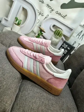 Adidas Zapatillas Lifestyle con Corduroy Superior de Ante Rosa y Blanco 7