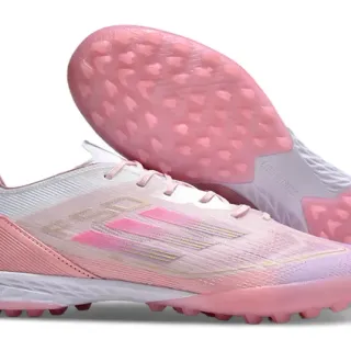 Adidas حذاء كرة قدم وردي أبيض منخفض القطع جزء علوي صِنْعِي تراكبات مطبقة ملمسية عشب اصطناعي