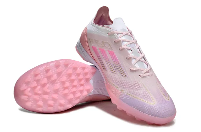 Adidas 粉白低帮合成鞋面纹理叠加人造草坪足球鞋 4
