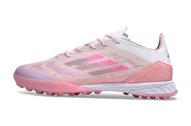 Adidas 粉白低帮合成鞋面纹理叠加人造草坪足球鞋 7