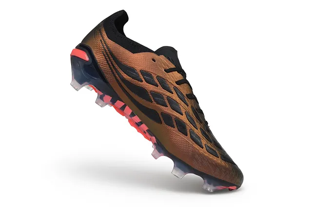 Adidas Predator 棕红金属青铜鞋面 黑色三条纹 钉入式足球鞋 2