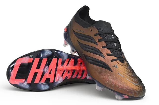 Adidas Predator 棕红金属青铜鞋面 黑色三条纹 钉入式足球鞋 4