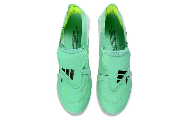 Adidas Predator أخضر أبيض أعلى لاس-كاج قاعدة شفافة أحذية كرة القدم للأرضية الصلبة 11