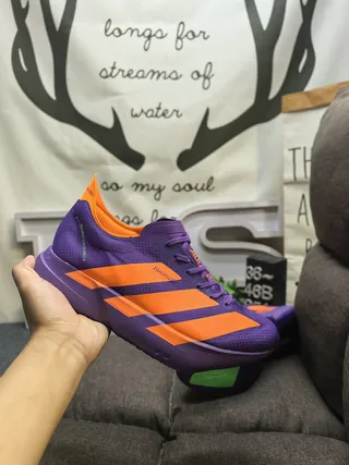 Adidas बैंगनी और नारंगी रनिंग शूज़ 5