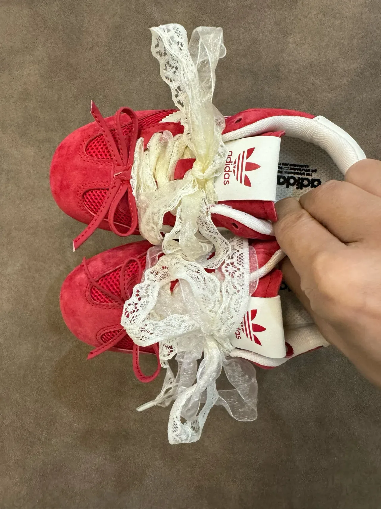 Adidas Red White Suede And Mesh Upper Three-Stripe Side Panel Lifestyle Sneakers 10