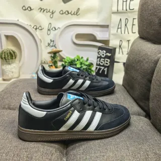 Adidas Samba أسود وأبيض جلد أسلوب حياة حذاء رياضي