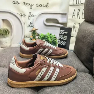 Adidas Samba حذاء أسلوب حياة بني ولون كريمي