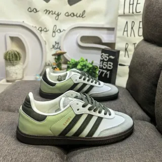 Adidas Samba حذاء رياضي أخضر الصفصاف والأبيض لنمط الحياة