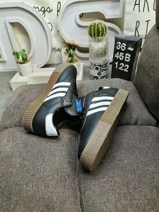 Adidas Samba أحذية أسلوب حياة أبيض أسود جيل 16