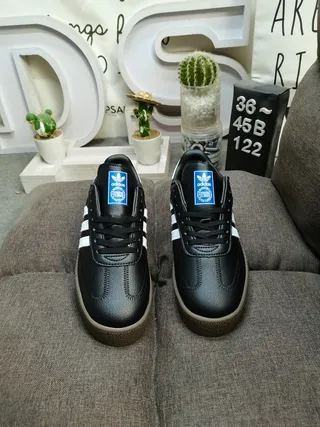 Adidas Samba أحذية أسلوب حياة أبيض أسود جيل 20