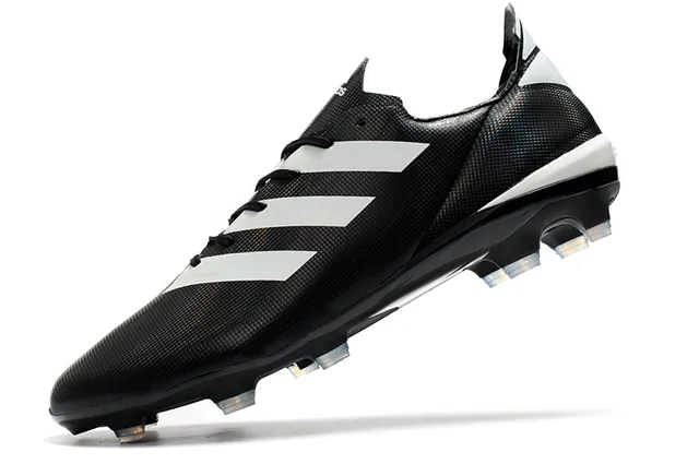 Adidas রূপালী বহুরঙা ধাতব কৃত্রিম উপরের উজ্জ্বল ব্রাশস্ট্রোক গ্রাফিক্স ফার্ম-গ্রাউন্ড ফুটবল জুতো 10