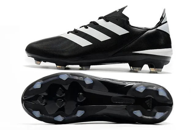Adidas রূপালী বহুরঙা ধাতব কৃত্রিম উপরের উজ্জ্বল ব্রাশস্ট্রোক গ্রাফিক্স ফার্ম-গ্রাউন্ড ফুটবল জুতো 14