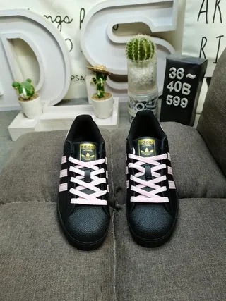 Adidas Superstar Tênis Lifestyle Preto e Rosa 10