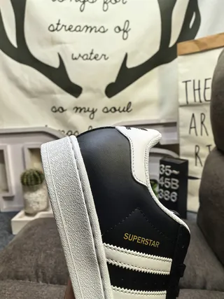 Adidas Superstar أحذية رياضية أسود وبيضاء للستايل الحياتي 3
