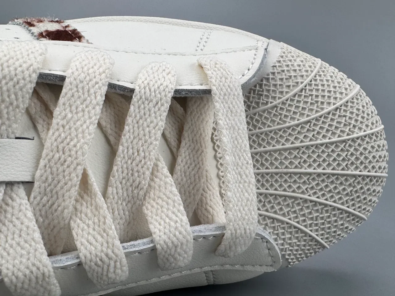 Adidas Superstar Sneakers Lifestyle Blancs Rayures de Vache 6