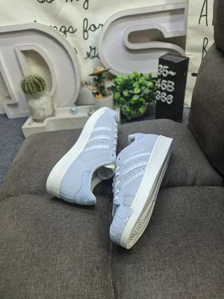 Adidas Superstar हल्का नील लाइफस्टाइल स्निकर्स 6