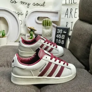 Adidas Superstar Off-White and Burgundy حذاء أسلوب الحياة