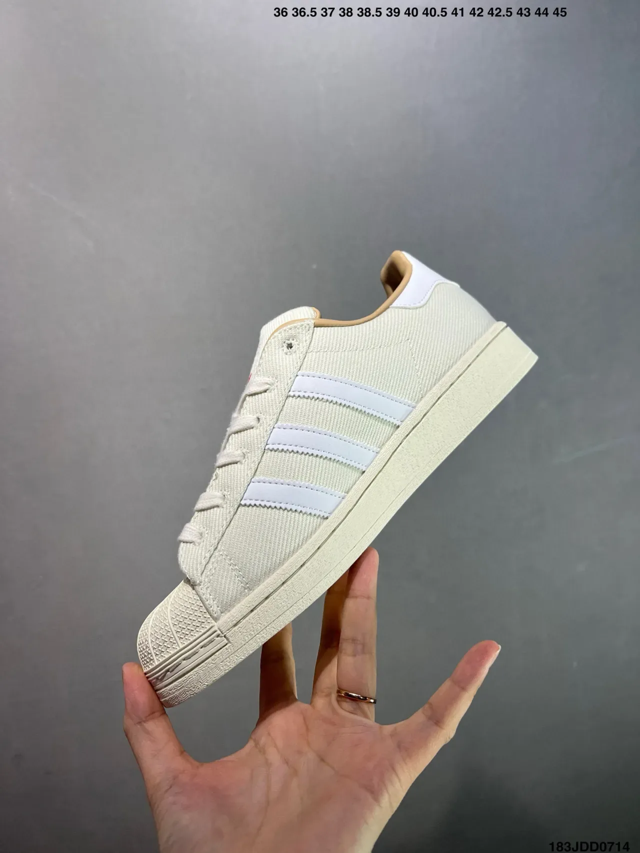 Adidas Superstar Off-White tela estilo de vida zapatillas 2