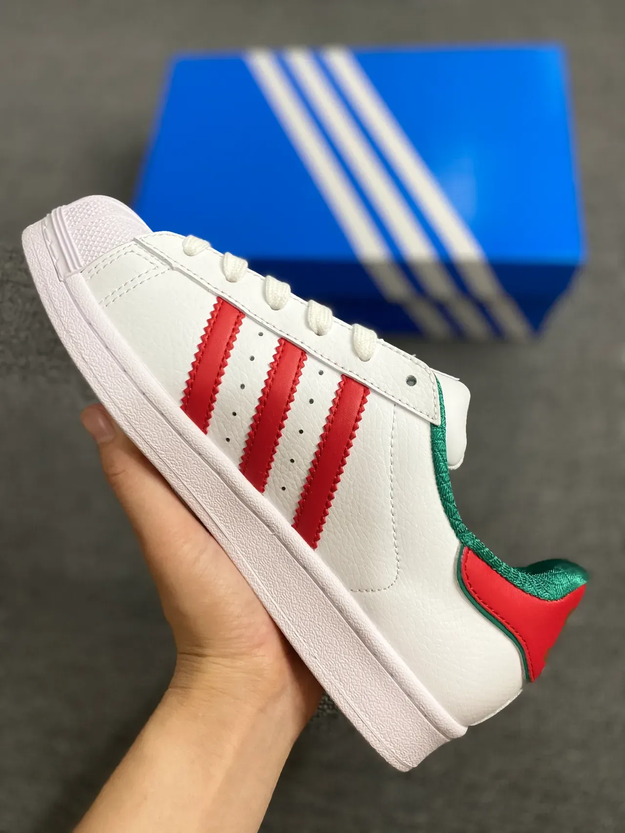 Adidas Superstar Blanc Rouge Vert Chaussures Lifestyle 4