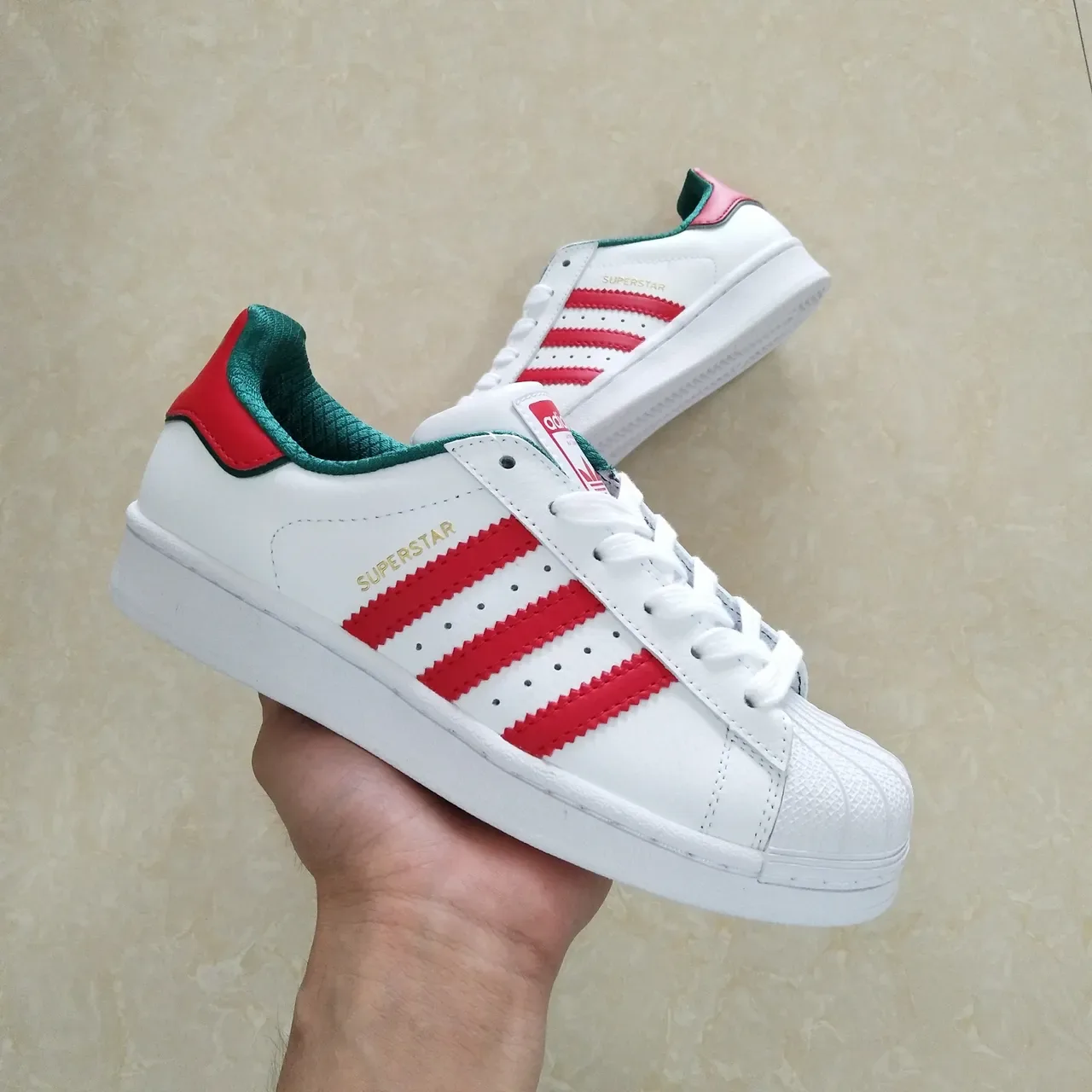 Adidas Superstar Blanc Rouge Vert Chaussures Lifestyle 16