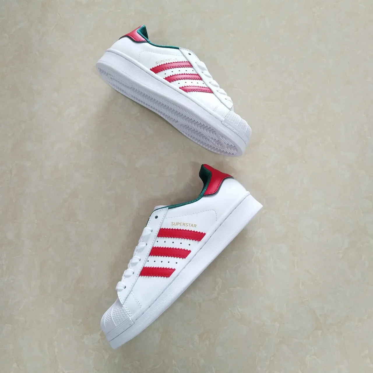 Adidas Superstar Blanc Rouge Vert Chaussures Lifestyle 18