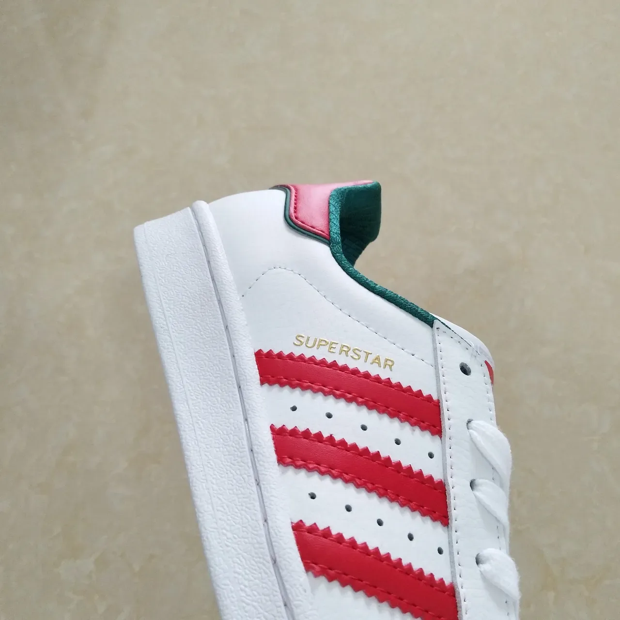 Adidas Superstar Blanc Rouge Vert Chaussures Lifestyle 21