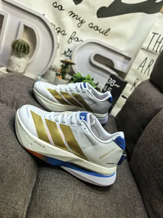 Adidas White Gold Mesh Upper Metallic Stripes Running Shoes 7