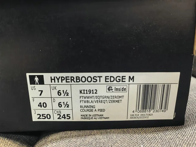 Adidas Sneakers Lifestyle Blanc et Vert avec Upper en Tricot Semicouche de Mousse Sculptée 2