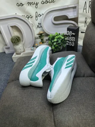 Adidas Sneakers Lifestyle Blanc et Vert avec Upper en Tricot Semicouche de Mousse Sculptée 6