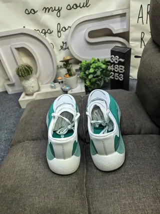 Adidas Sneakers Lifestyle Blanc et Vert avec Upper en Tricot Semicouche de Mousse Sculptée 8