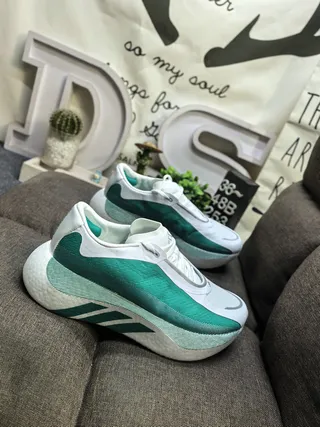 Adidas Sneakers Lifestyle Blanc et Vert avec Upper en Tricot Semicouche de Mousse Sculptée 9