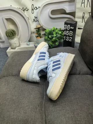 Adidas Chaussures Lifestyle Blanc Navy Basses Texturées Embossées Quart 16
