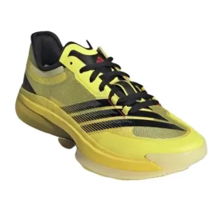 Adidas हलुदी ও কালो মেশ উপর তিন স্ট্রাইপ বাস্কেটবল জুতো