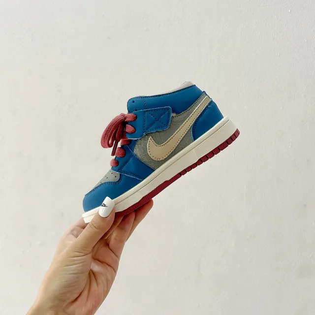 حذاء كرة السلة للأطفال Air Jordan 1 أزرق رمادي عنابي 13