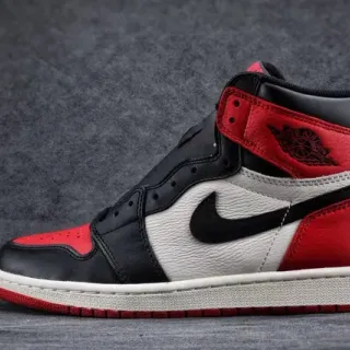 Tênis de basquete Air Jordan 1 High preto vermelho branco
