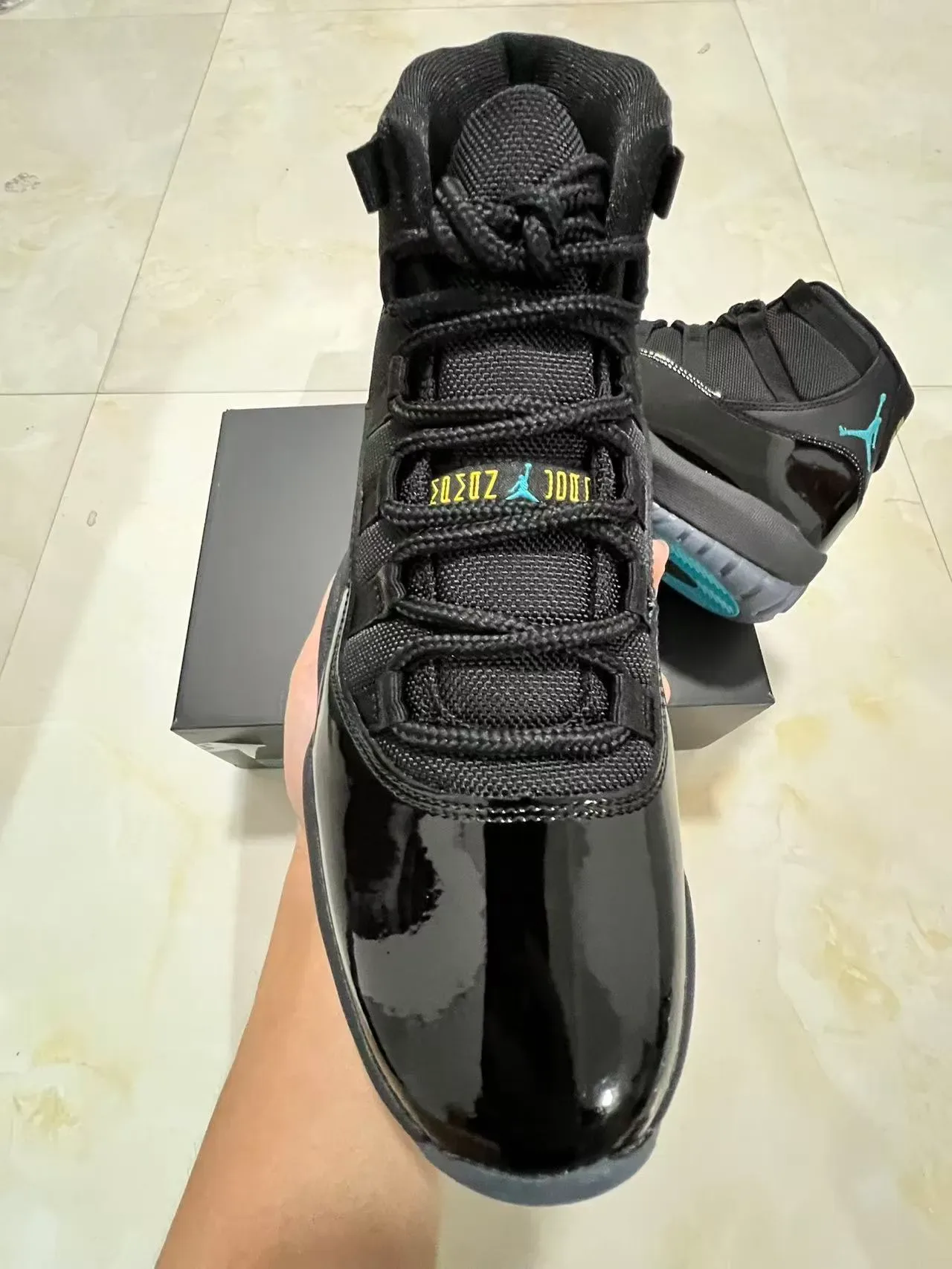 Air Jordan 11 Black Turquoise Basketball Shoes 3