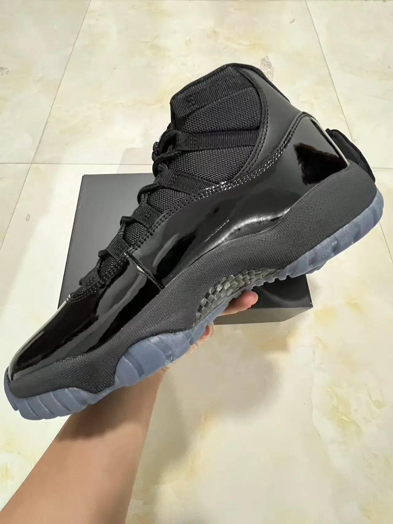 Air Jordan 11 Black Turquoise Basketball Shoes 5
