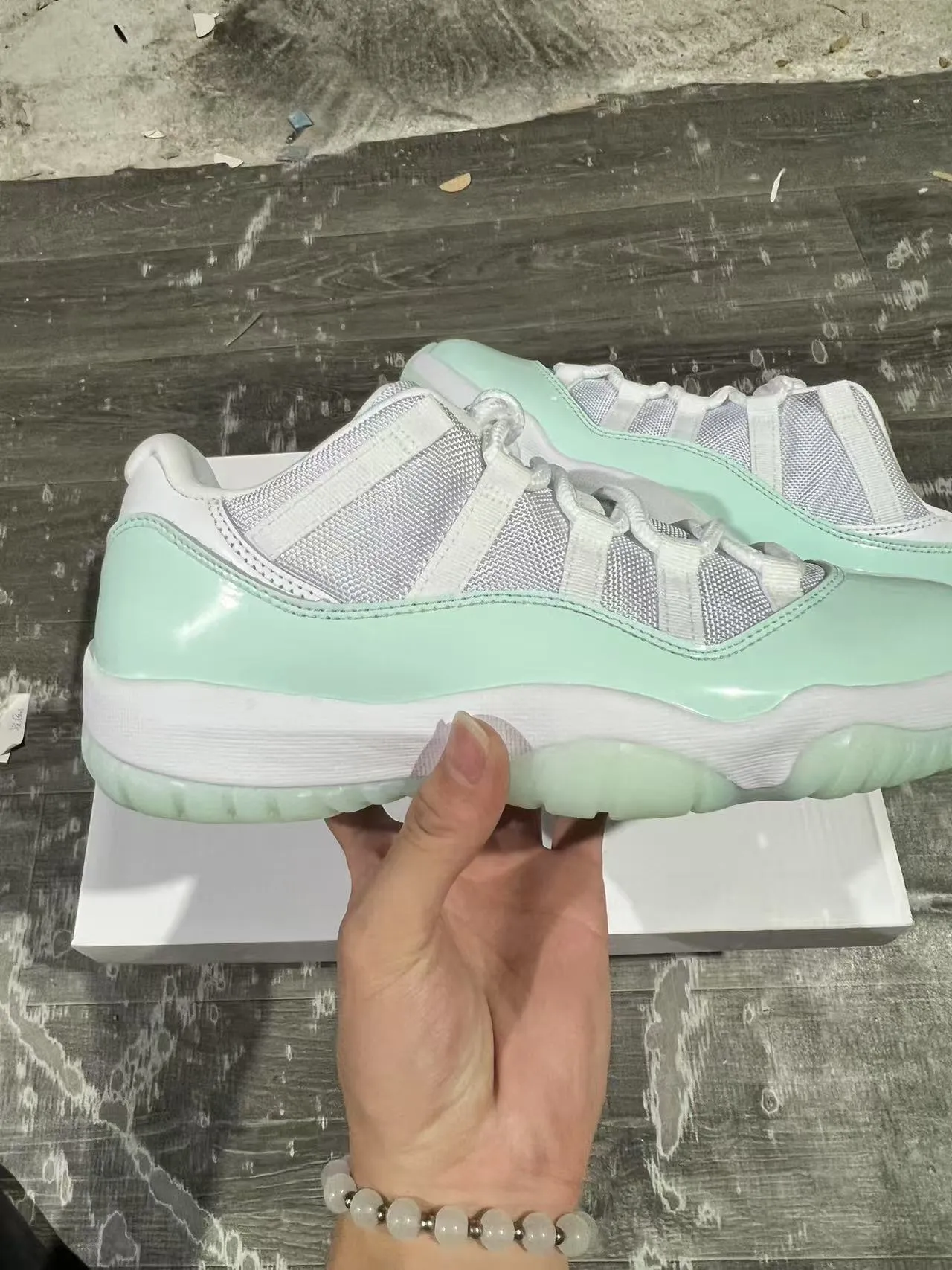 Air Jordan 11 Mint Green Patent Leather Basketball Shoes 7