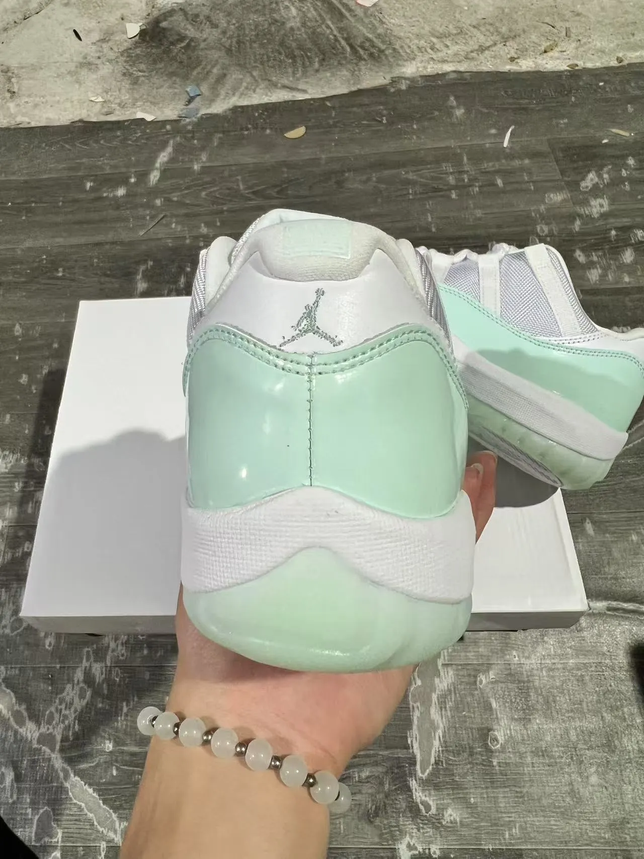 Air Jordan 11 Mint Green Patent Leather Basketball Shoes 8