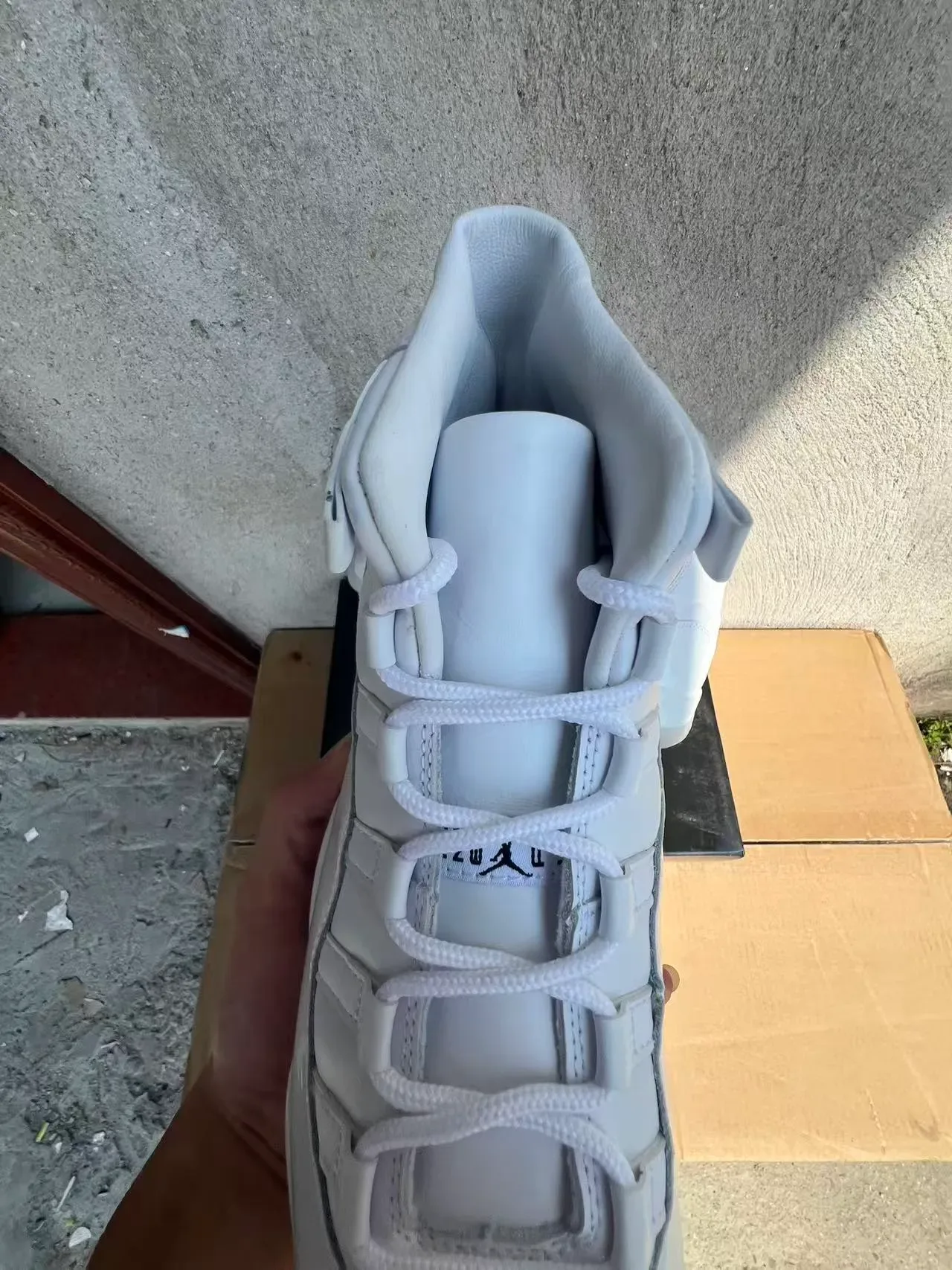 Air Jordan 11 Chaussures de Basket Monochromatiques Blanches 4