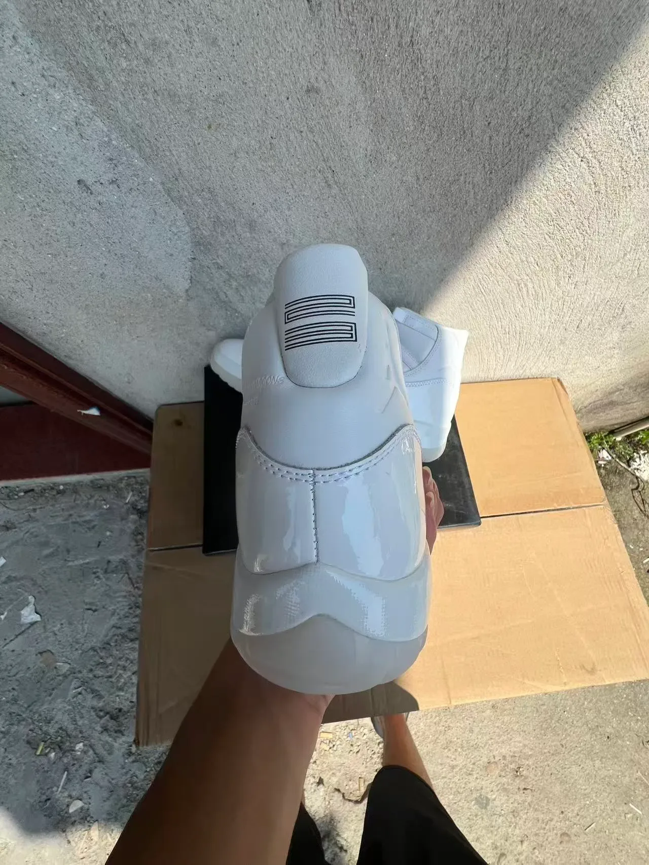 Air Jordan 11 Chaussures de Basket Monochromatiques Blanches 8