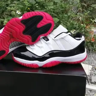 Air Jordan 11 Branco Preto Rosa Tênis de Basquete