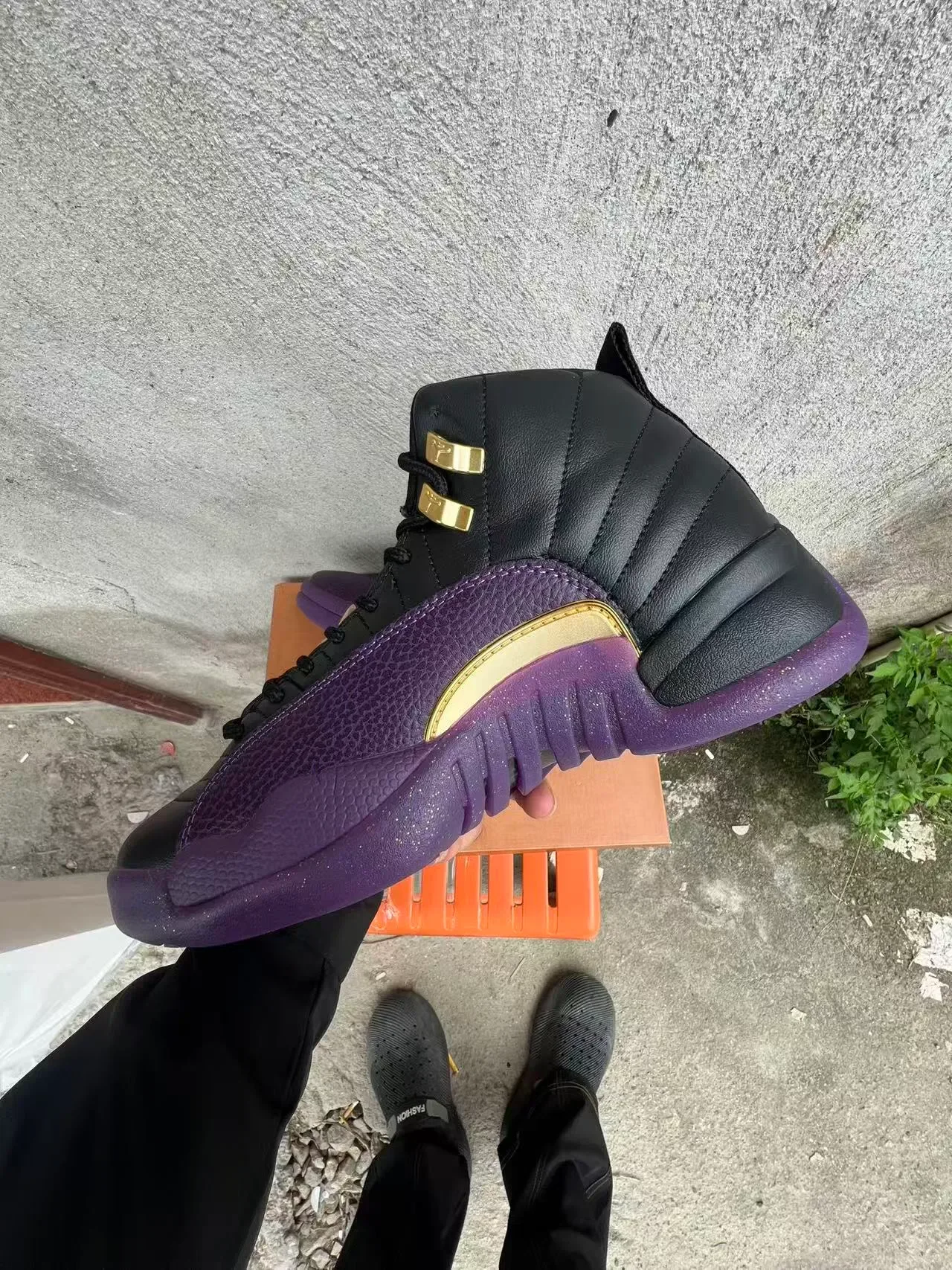 Air Jordan 12 Black Purple Gold Basketball Shoes 5