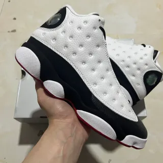 Air Jordan 13 সাদা কালো লাল বাস্কেটবল জুতো